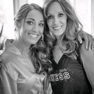 Meet your Posher, Sharon